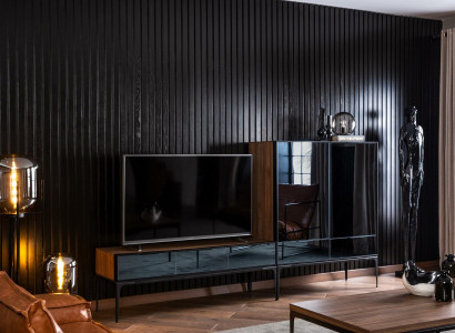 TV-møbel med kommode til stuen