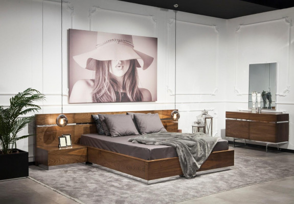 Soveværelsesmøbel sæt med seng, natborde og kommode, hotelkvalitet, 5 dele