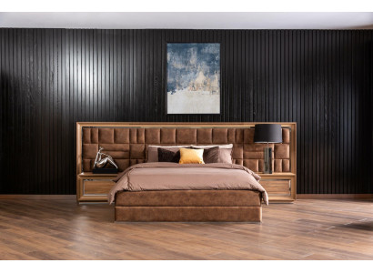 Komplet soveværelse sæt med skab, natborde og seng 5 dele.