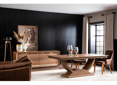 Møbelensemble til spisestue med bord og stole