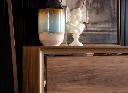 Brun træbuffet 218 cm