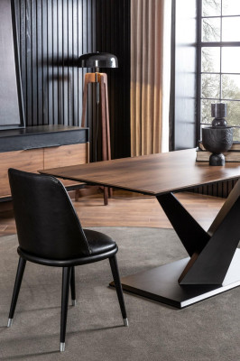 Luksuriøs sort læderstol, polstrede stole, designmøbler til loft og køkken