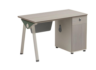 Beige skrivebord med træeffekt og moderne opbevaringsplads til kontorer og hjem