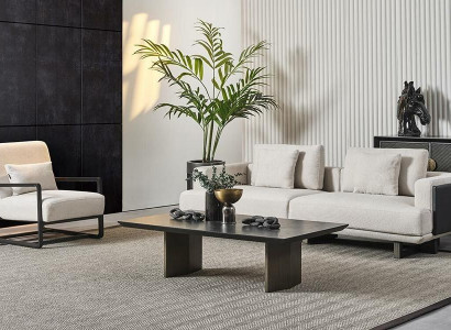 Elegant brun træ sofa med 3-personers sofa og lænestol