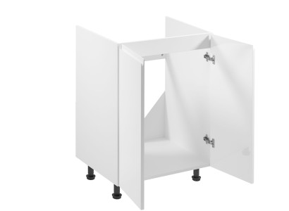 Mobil under vask i hvid lak