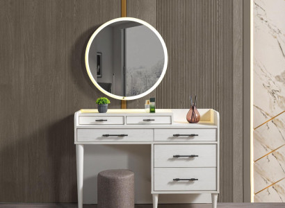 Moderne trækommode med spejl til soveværelse