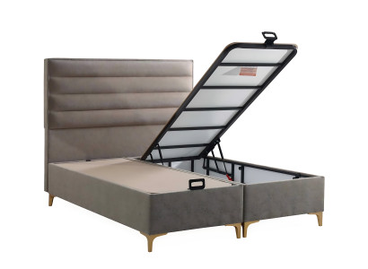 Beige træ seng med madras - Elegant møbel til soveværelset