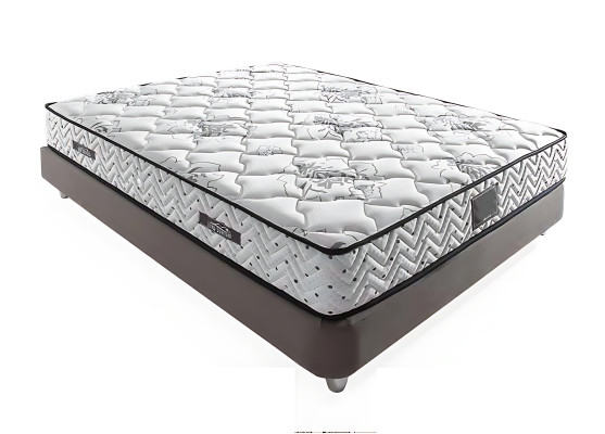 Seng i gråt materiale med moderne madras