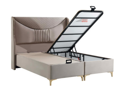 En seng med madras i moderne stil vil dekorere ethvert værelse.